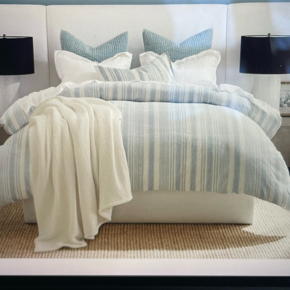 NWT Pottery Barn Hawthorn Striped Duvet Cover, Blue and White - Picture 2 of 7